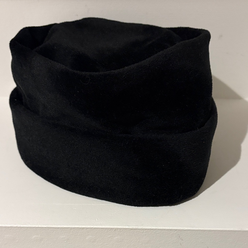 Black Boxy Velvet Hat. NWOT.